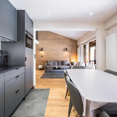 Le Dome - Duplex Renove - Centre Station Mae-1543 Apartment *